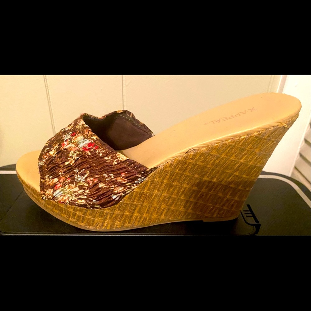 Size 9 wedges